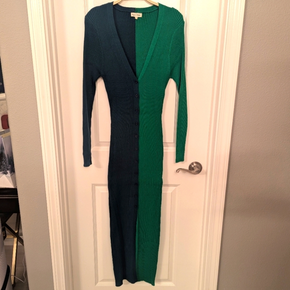 Pinkblush Colorblock Ribbed Button Down Dress - Picture 2 of 8